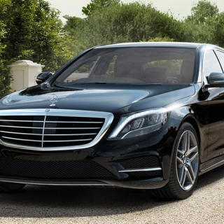 2016-Mercedes-Benz-S-Class-Sedan-2